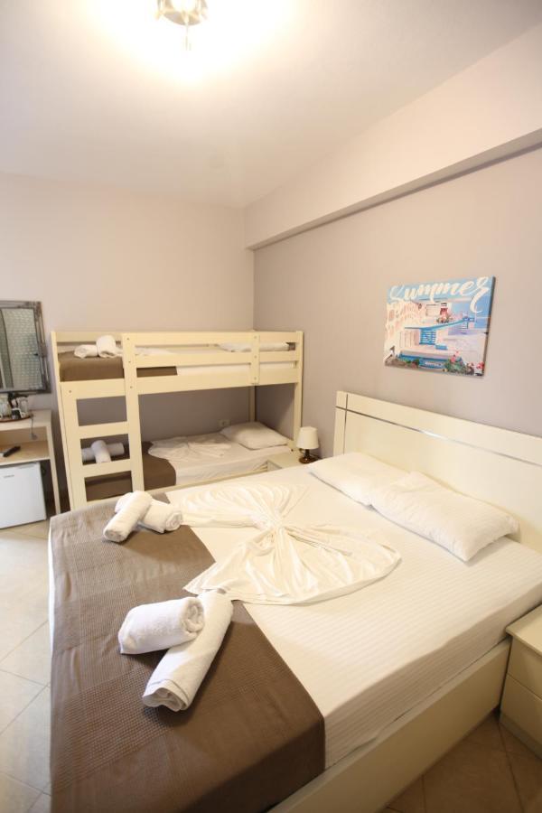 Hotel Prishtina Саранде Екстериор снимка