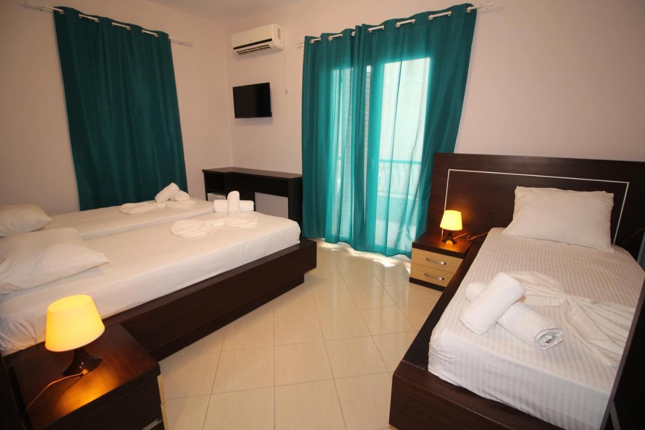 Hotel Prishtina Саранде Екстериор снимка
